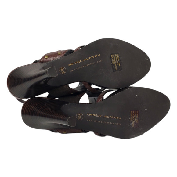 CHINESE LAUNDRY Women's Suzana Brown Leather Studded Heel Sandal Size 9.5 - Picture 7 of 12